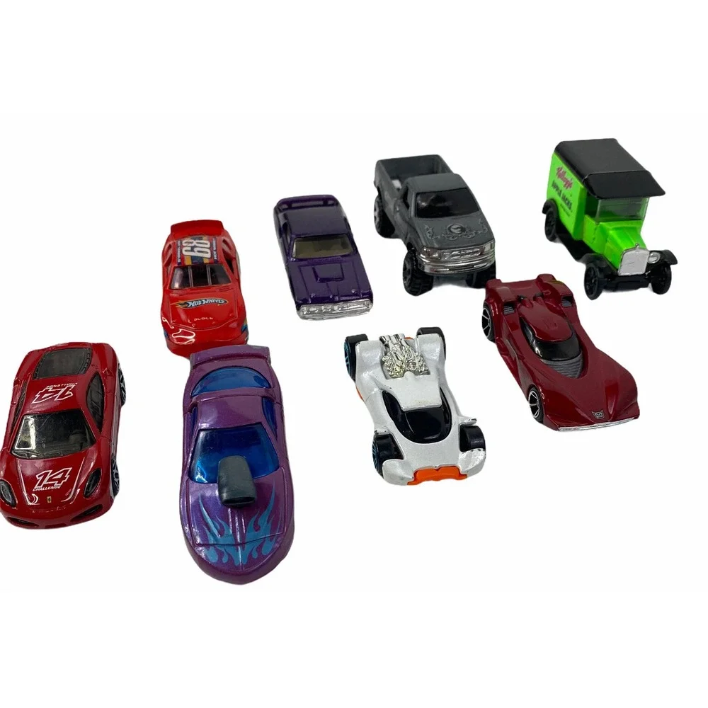 Hot Wheels & Matchbox Loose Lot Of 8 Random Cars-Ferrari, Model T, F-150, Scoopa